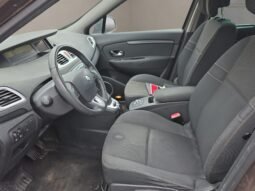
										Grand Scénic 2.0 16V Expression X-Tronic CVT full									