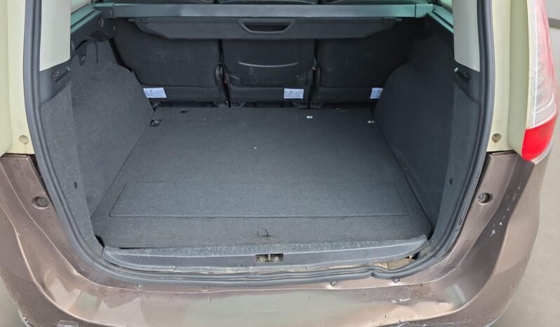 
								Grand Scénic 2.0 16V Expression X-Tronic CVT full									