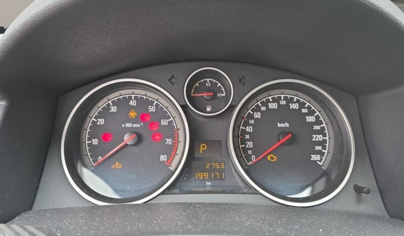 
								OPEL Astra 1.8i 16V Enjoy full									