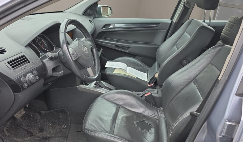 
								OPEL Astra 1.8i 16V Enjoy full									
