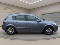 
										OPEL Astra 1.8i 16V Enjoy full									
