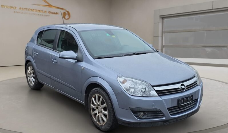 
								OPEL Astra 1.8i 16V Enjoy full									