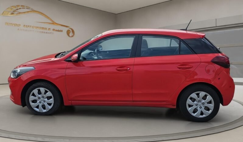 
								HYUNDAI i20 1.0 T-GDi Amplia DCT full									