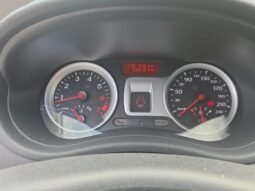 
										RENAULT Clio 1.2 16V Expression full									