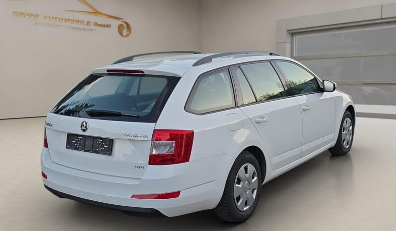
								SKODA Octavia Combi 1.6 TDI Fresh 4×4 full									