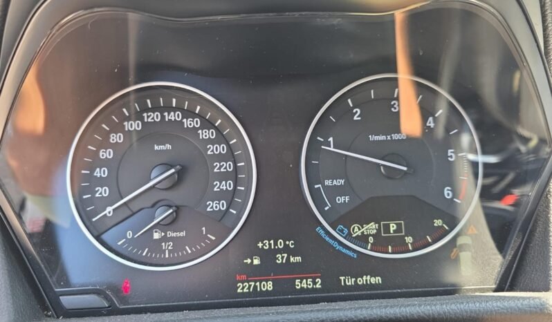 
								BMW 218d Gran Tourer full									