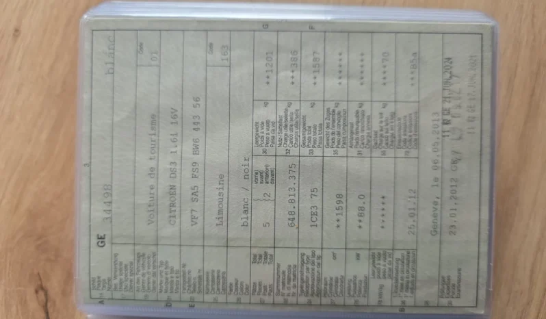 
								DS AUTOMOBILES DS3 1.6 VTi Ultra Prestige Automatic full									