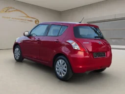 
										SUZUKI Swift 1.2i 16V GA full									