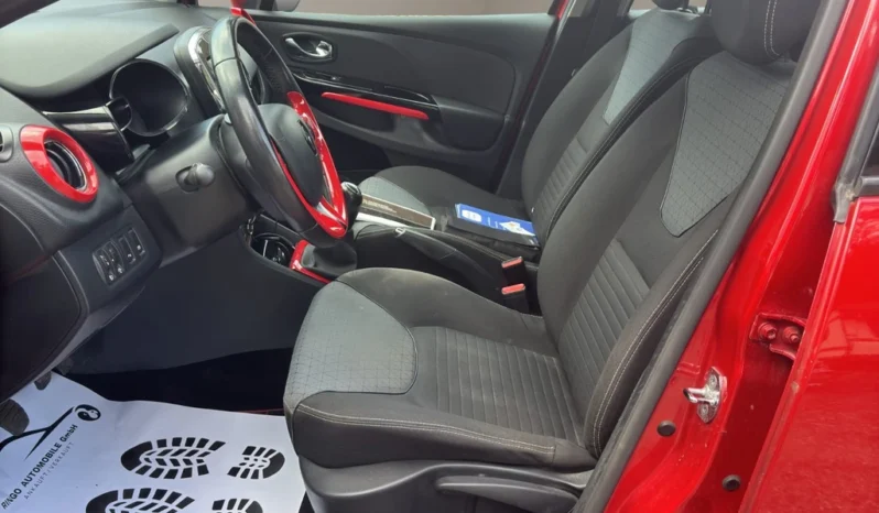 
								RENAULT Clio 0.9 12V Dynamique full									