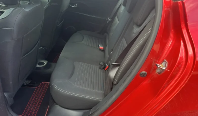 
								RENAULT Clio 0.9 12V Dynamique full									