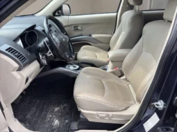 
										MITSUBISHI Outlander 2.4 Intense 4WD full									
