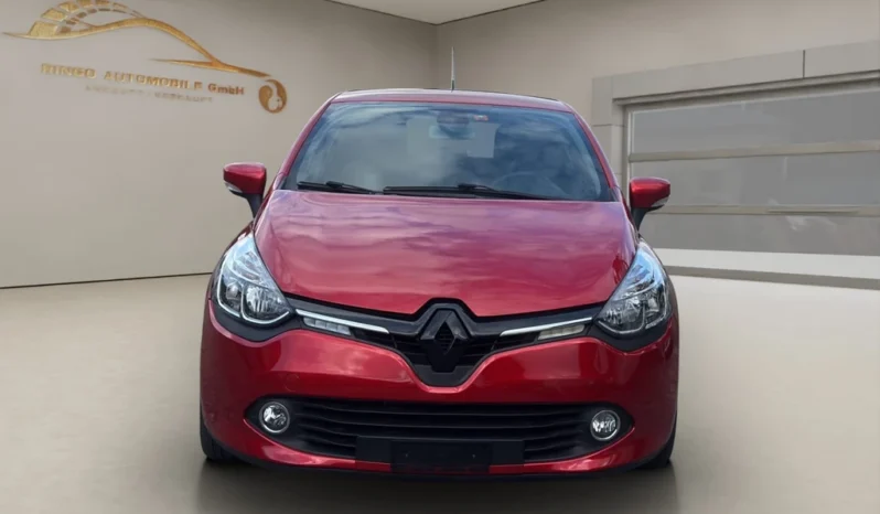 
								RENAULT Clio 0.9 12V Dynamique full									
