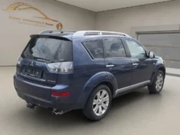 
										MITSUBISHI Outlander 2.4 Intense 4WD full									